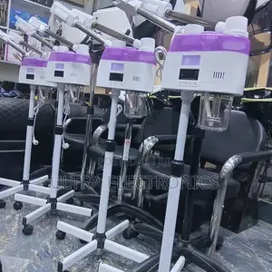 Showroom facial steamers